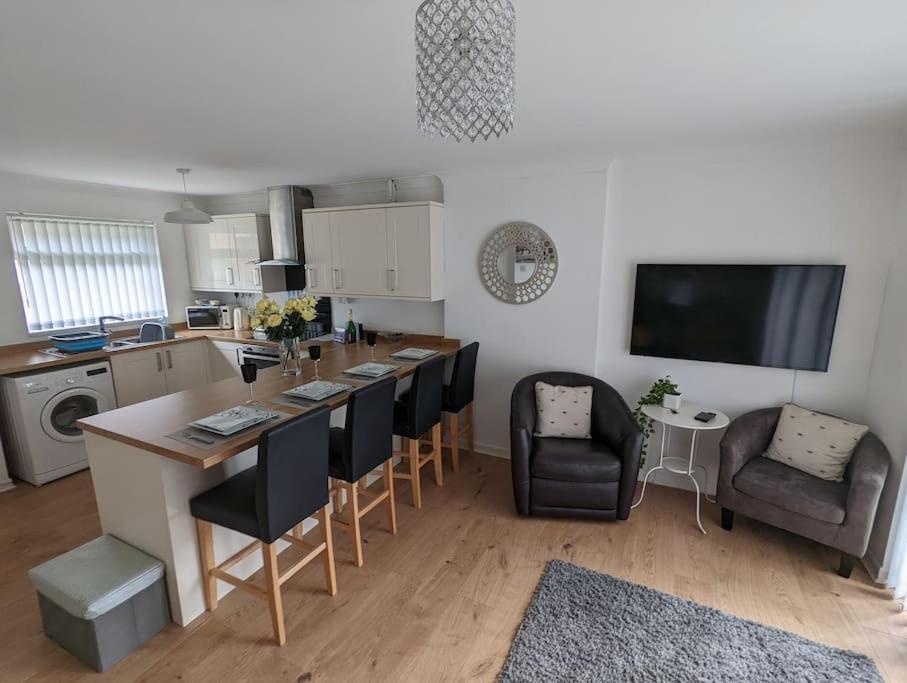 The Kilsyth,Detached Bungalow Warrington Exteriör bild
