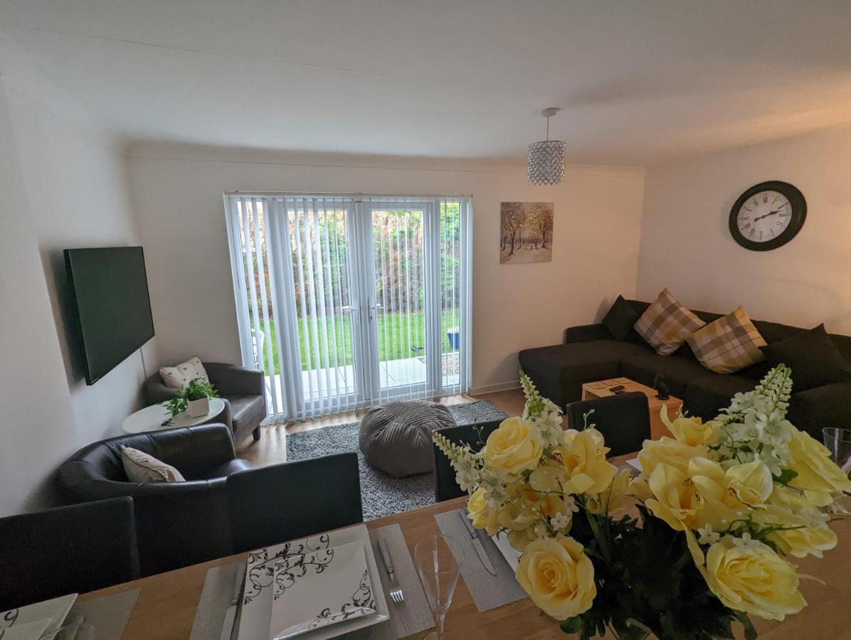 The Kilsyth,Detached Bungalow Warrington Exteriör bild